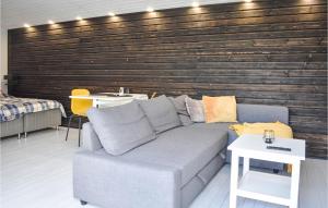 Lovely Home In Tomelilla With Kitchen