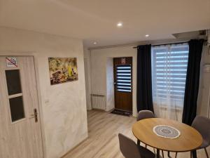 Apartament Baza
