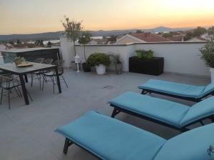 Penthouse Aurelia, rooftop terrace & jacuzzi