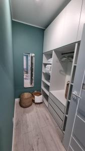 The Harmony Apartament z dużym tarasem i miejscem do pracy zdalnej