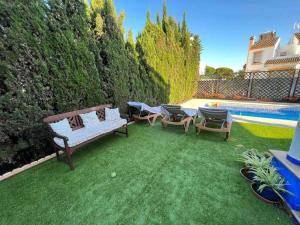 Chalet con piscina privada, parking y zona BBQ