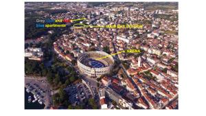 Red blue with private parking and Gray blue apartment