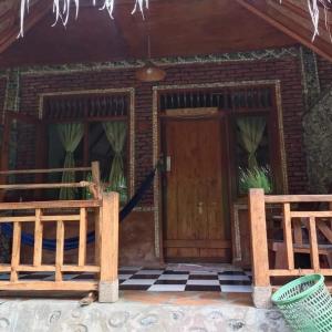 Jungle View Homestay & Guesthouse Only Stay Here Book Treking With Us