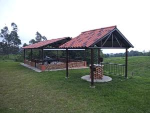 Finca Mi Paraíso. Acogedora casa de campo a 5 minutos de Salento