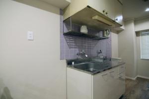 KANDA HOUSE!! Shin-Okubo Walkable Modern Stay with Shinjuku Access