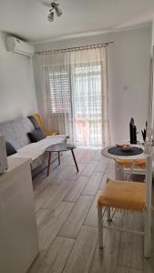 Bonaca Apartments