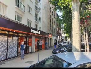 Appartement proche Paris, C DG, Disney, Parking.