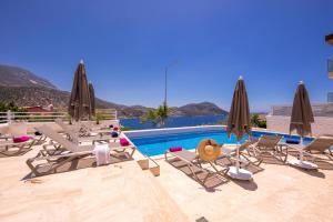 Kalkan Saray Suites Hotel
