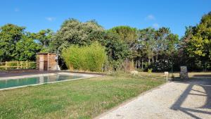 Chalets Chalet avec baignade ecologique : Chalet 3 Chambres