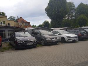 Domki letniskowe Przyczepy kempingowe Zacisze Mielno