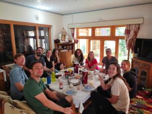 Thangkop House - Penziony, Léh