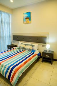 Luxury 2BR Apa- City Views at Skynest Residences