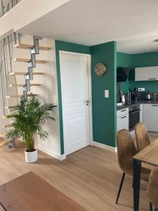 Appartements Duplex type Loft centre ville * clim * WIFI * Haut de gamme * : photos des chambres