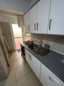 Piso familiar 2 dorm. Cocina