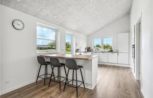 4 Bedroom Nice Home In Tarm