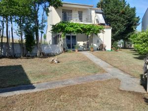 Georgias Summer House