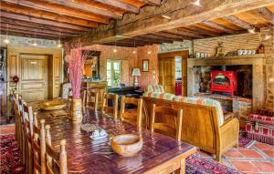 Cozy Home In Augignac