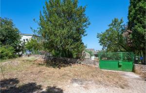 Gorgeous Apartment In Pula With Wifi