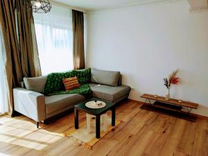 River side apartment with terrace