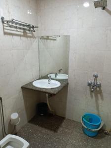 Kusum Hotel