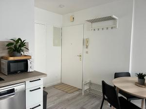 Appartements Appart Cozy CDG, Paris, Disney, Parc Expo, Asterix : photos des chambres