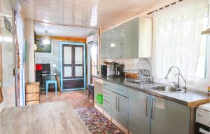 Amazing Home In Los Puertos De Arriba