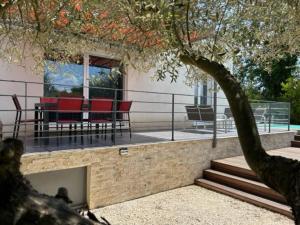 Maisons de vacances Villa Coquelicot avec piscine privee et borne electrique : photos des chambres