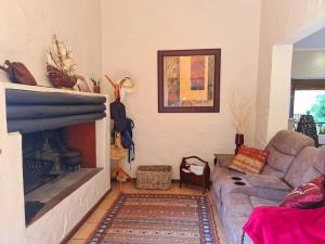 Milky Way: Home with large garden, firepit & stars