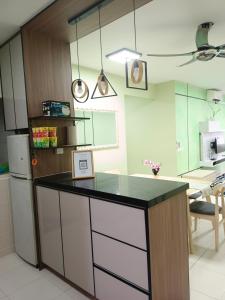 Nena Homestay Setia Alam, Air Conditioned, High Speed Internet