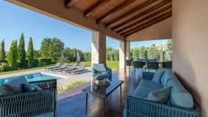 Villa Labin in Zartinj - luxury privacy heated pool with auto cover