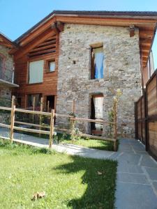 LaChiura holiday home