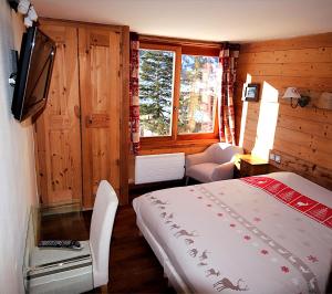 Chalets Prestigious 18 Person Chalet with Pool and Jacuzzi : photos des chambres