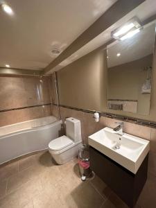 Appartements Chalet Violettes : Chambre Double Deluxe avec Baignoire