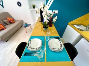 Appartements Color Studio - Proche Gare - 2P : photos des chambres