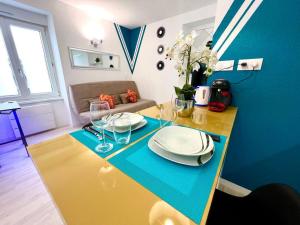 Appartements Color Studio - Proche Gare - 2P : photos des chambres