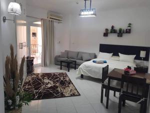 وحدة فندقية سياحية بكمبوانداند وسط الغردقة