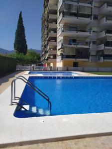 Apartamento con vistas al mar y buena ubicación