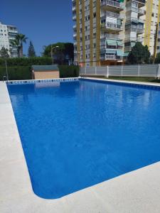 Apartamento con vistas al mar y buena ubicación