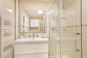 Magnifique appartement entre Disneyland et Paris 3 Chambres