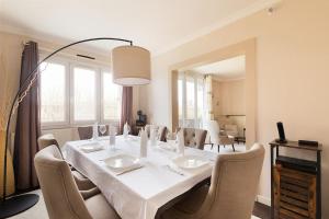 Magnifique appartement entre Disneyland et Paris 3 Chambres