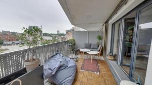 Appartements Spacious flat with terrasse and parking near metro : photos des chambres