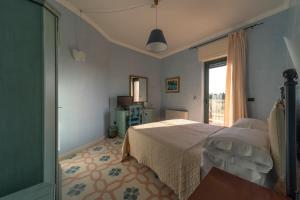 Superior Double Room with Garden View room in Hotel Villa Rosa Antico