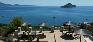 Athenea Villas, Private Pools & Gardens