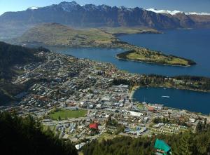 21 Robins Road, Queenstown 9300, New Zealand.