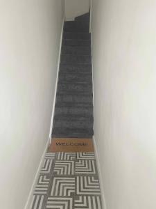 Studio flat private bathroom wc and kitchenette