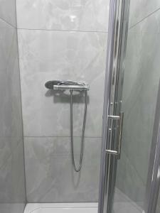 Studio flat private bathroom wc and kitchenette