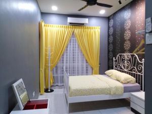 DKAMAR Homestay At Desaru, IKEA Concept, Wifi, 3 Airconds, Nearby Desaru Beach
