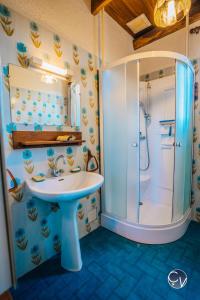 Villas Belle Villa avec Superbe vue, Piscine et Jacuzzi : photos des chambres