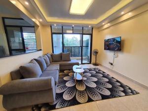 Lux Suites Laikipia Road Apartments