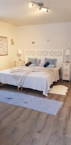 Cabin located in a traditionally Swedish setting!